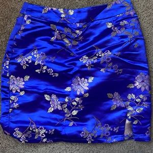 Pretty Little Thing never worn skirt